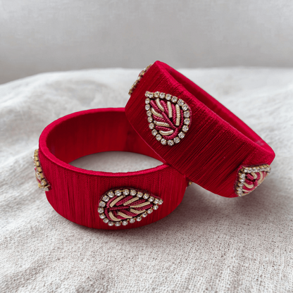 Zari Noor Fabric Bangles